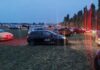 1000 autó rekedt a kék parkolóban