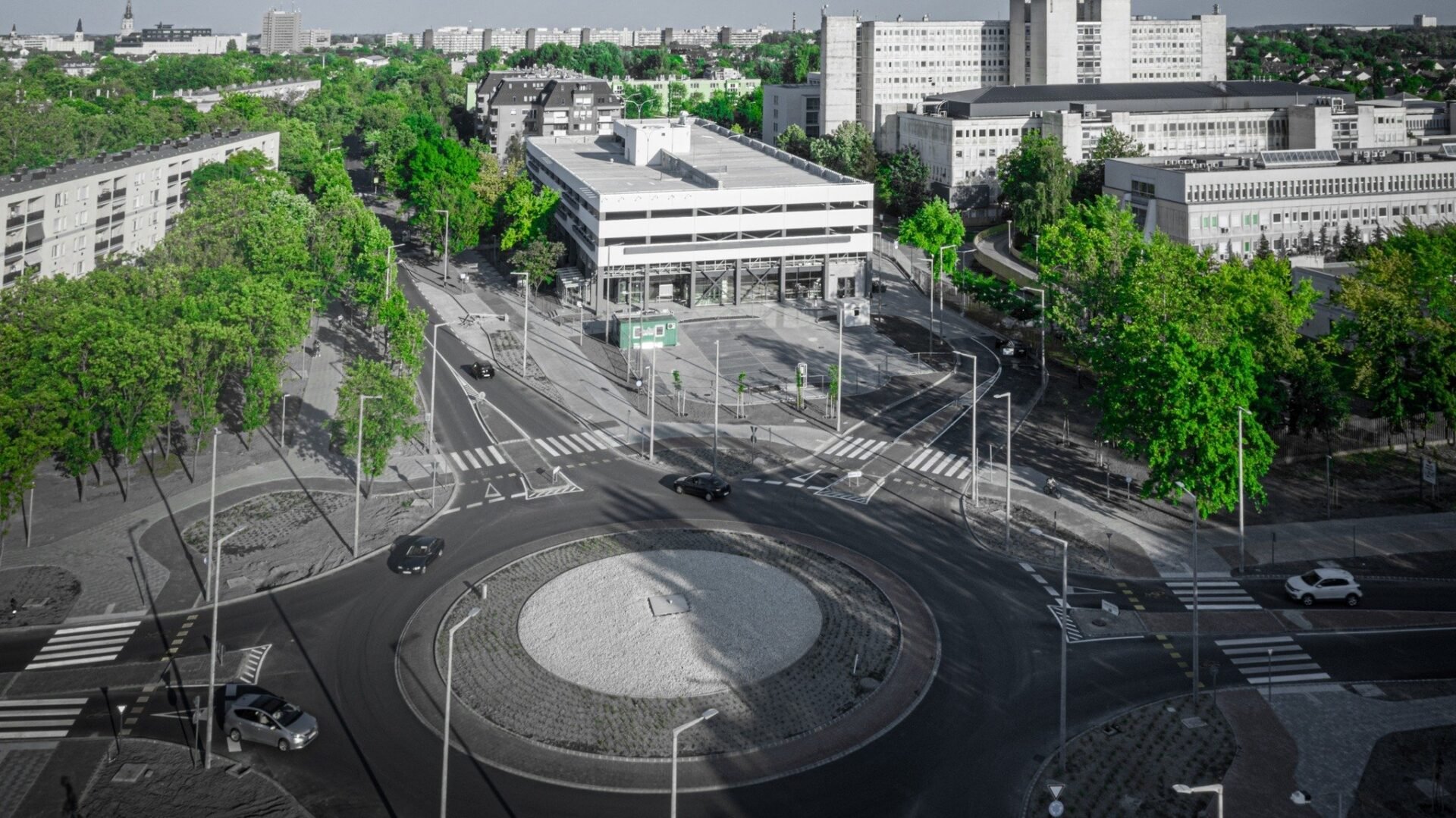 kórház parkoló körforgalom