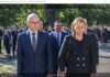 Együtt koszorúzott a polgármester Dobossal: Pont ilyen kép nincs a polgármester oldalán