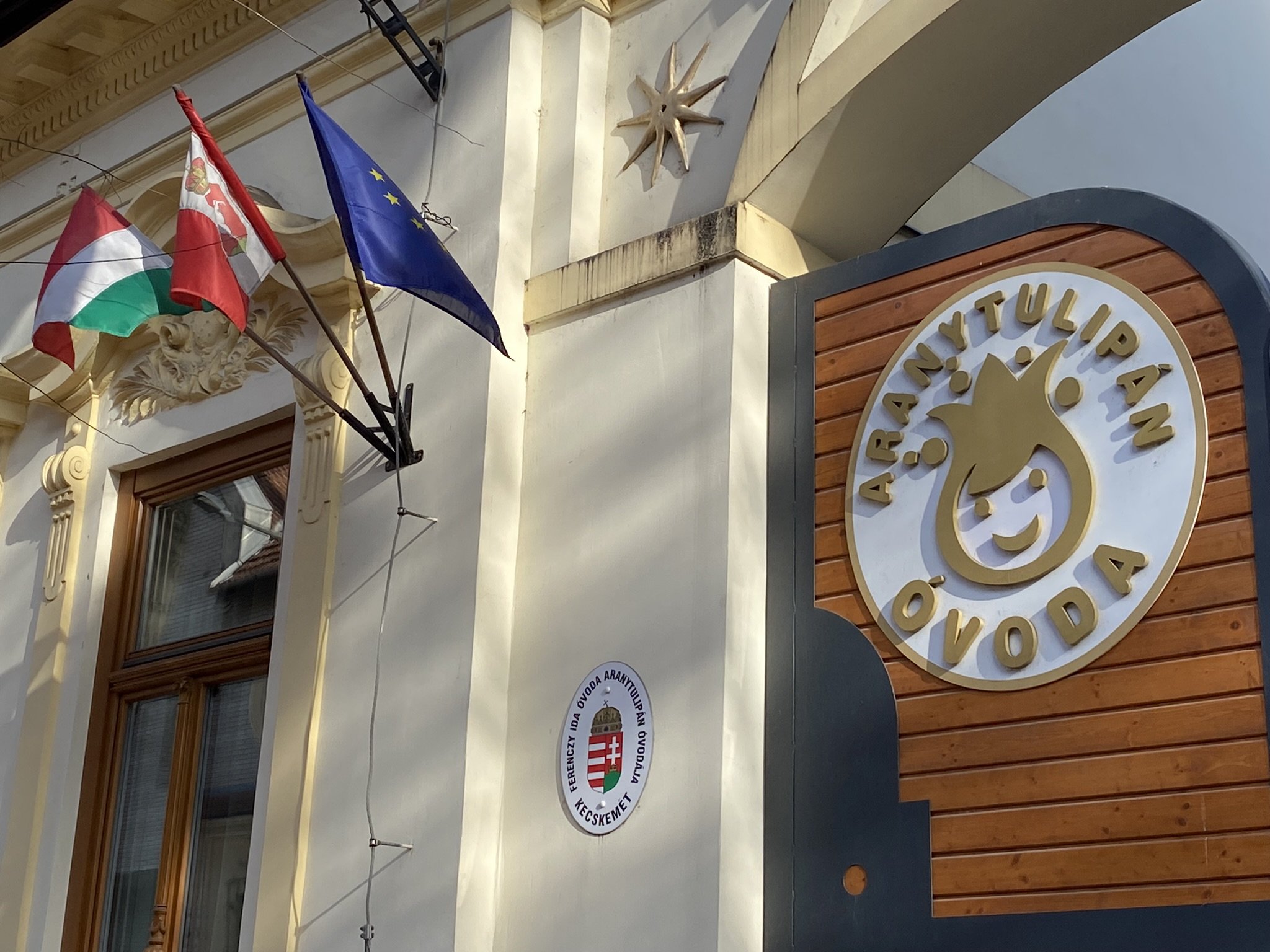 A csökkenő gyermeklétszám ellenére emelnék a kecskeméti óvodai csoportok létszámát