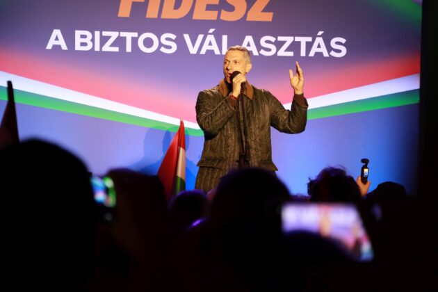 L&aacute;z&aacute;r J&aacute;nos