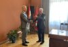 Átvette parlamenti megbízólevelét Csőszi Attila, a Tisza Párt képviselője a Városházán